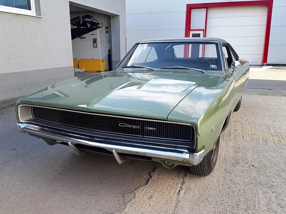 dodge_charger_1968_green_3