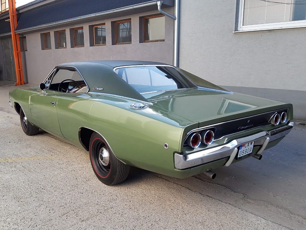 dodge_charger_1968_green_4